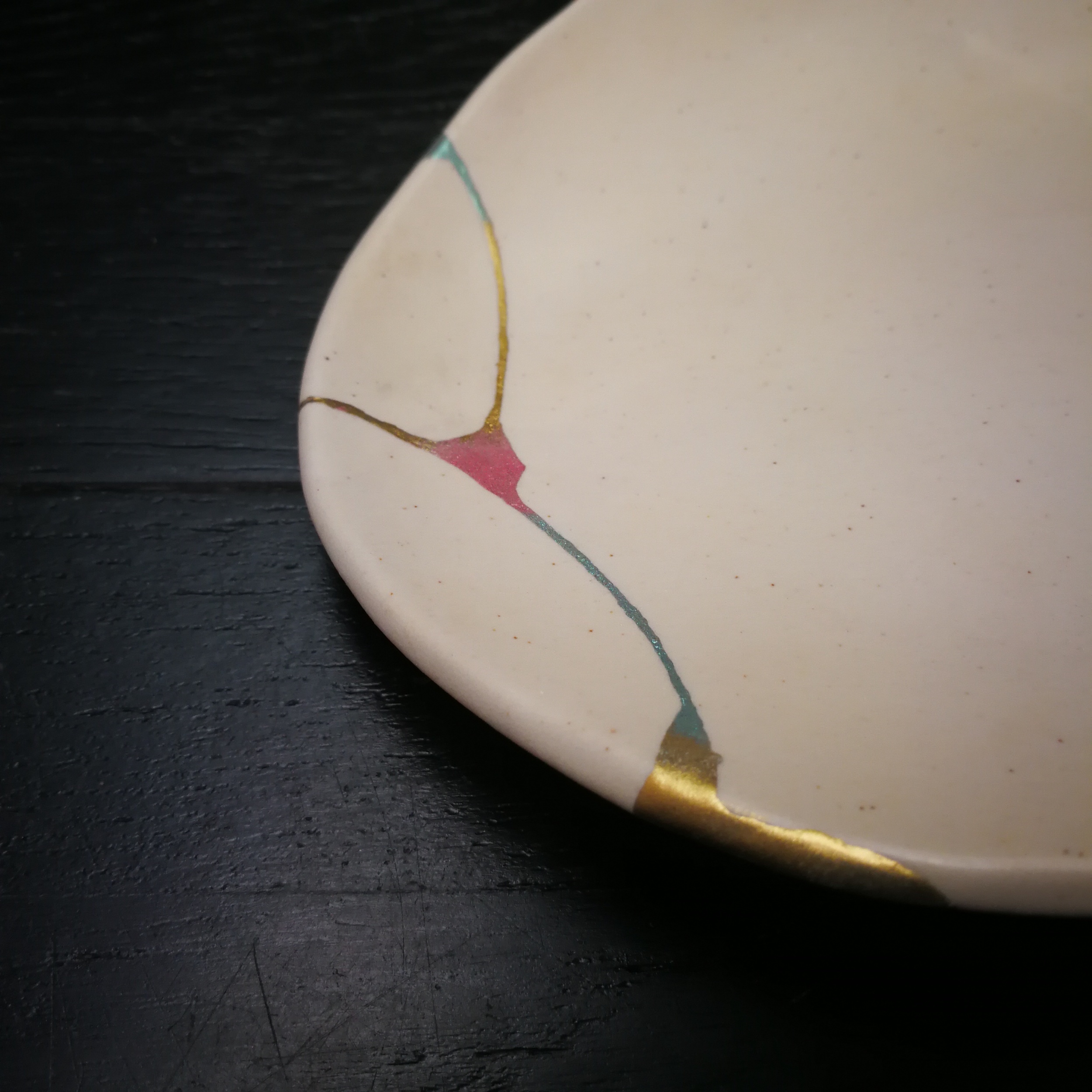 Yoko Kawada, Kintsugi with colour, 2025, Photo Courtesy of the Artist